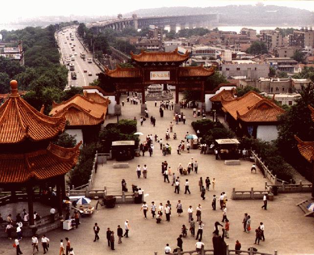 huanghe2.jpg (80298 bytes)